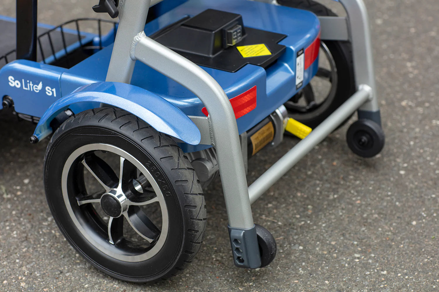Journey So Lite Lightweight Folding Power Scooter anti-tippers